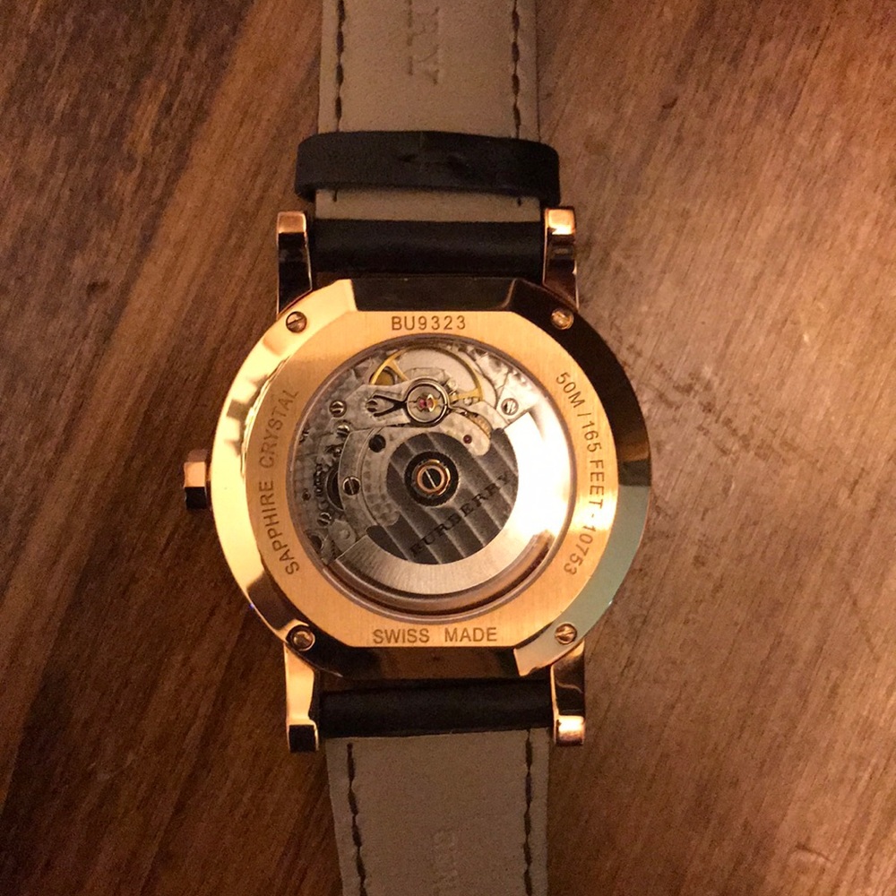 Authentic Burberry sapphire crystal bu9323